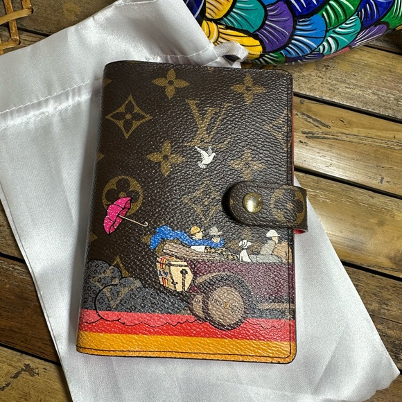 💖HTF Louis Vuitton Illustre Monogram Agenda PM Travel  (RARE design🍀) - Picture 15 of 16